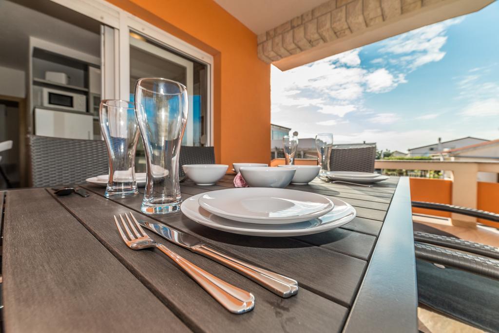 Apartments Kovacevic Вир Екстериор снимка