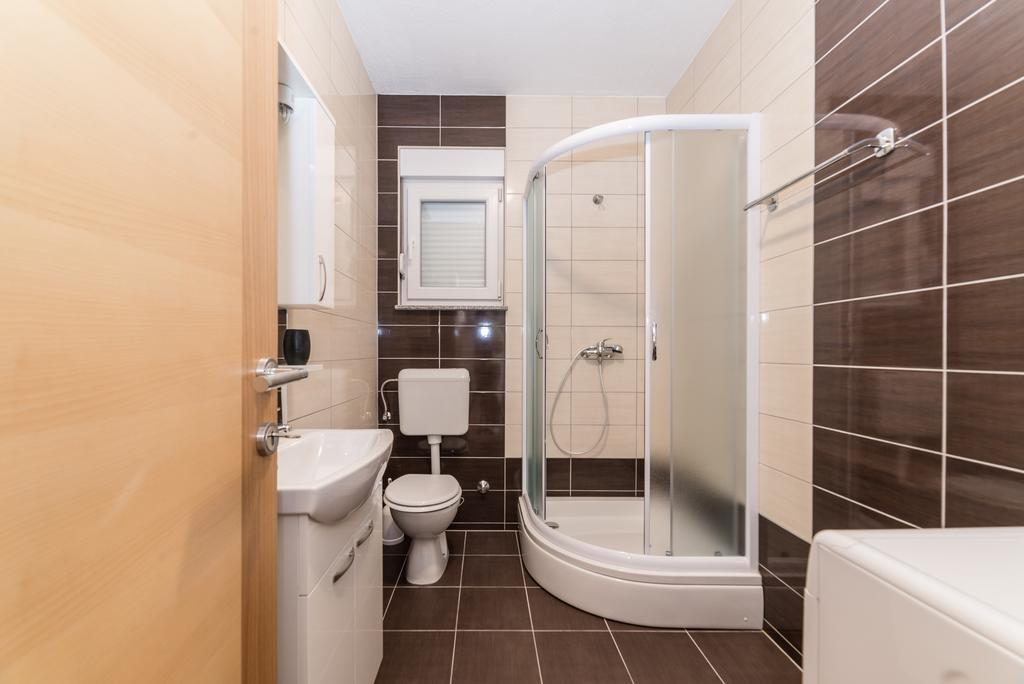Apartments Kovacevic Вир Екстериор снимка
