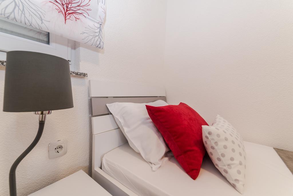 Apartments Kovacevic Вир Екстериор снимка